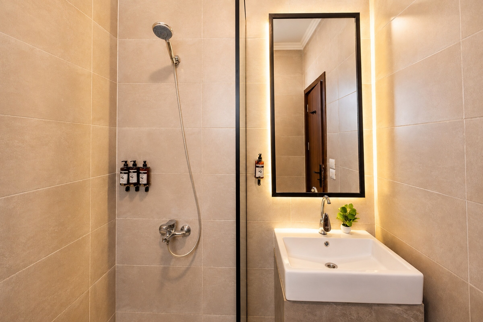 Arabian Nights 1BR Apt with Balcony — photo 9 of 15