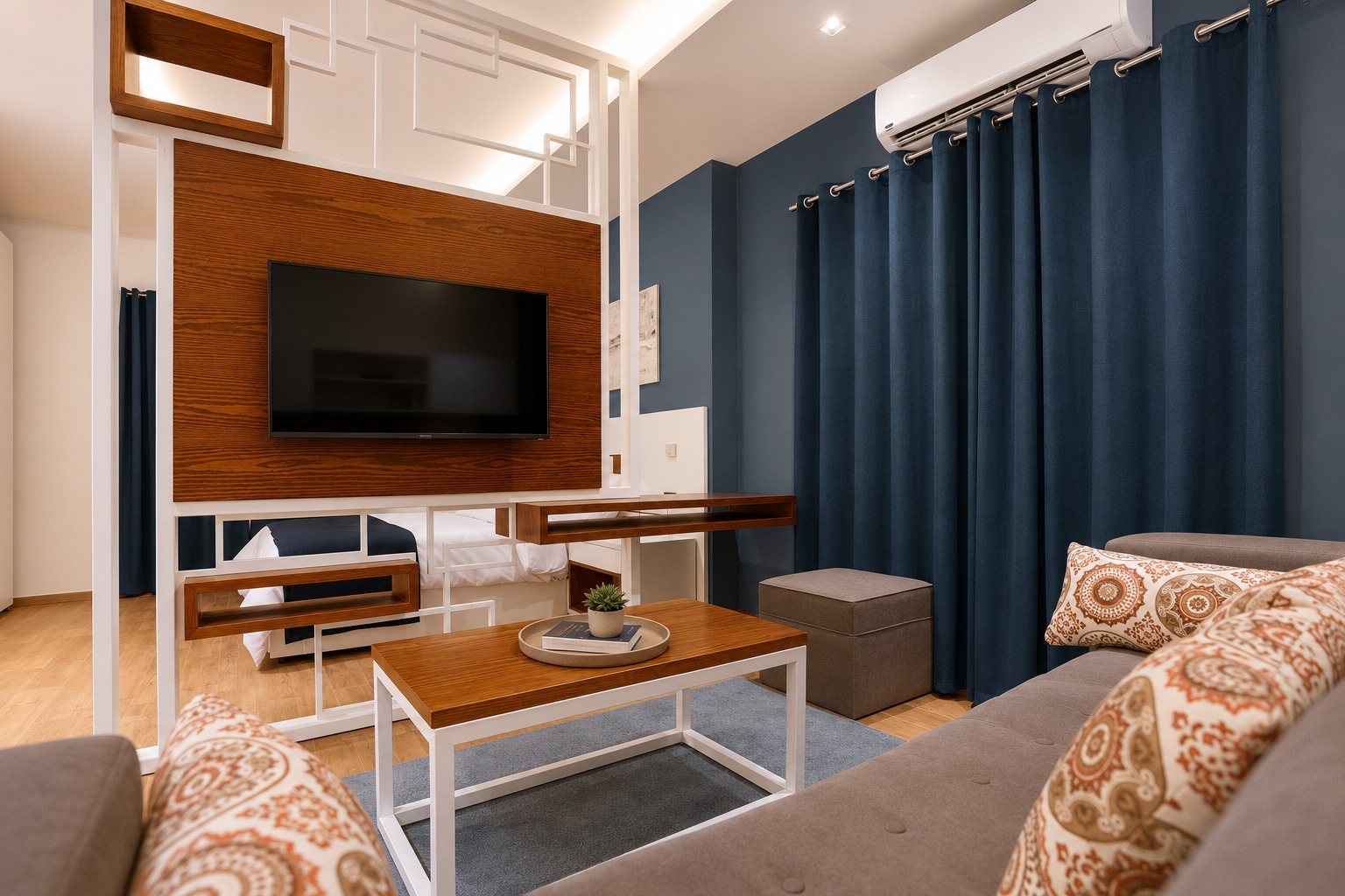 Standard 1BR Apt with Balcony near CFC, Cairo — photo 13 of 23