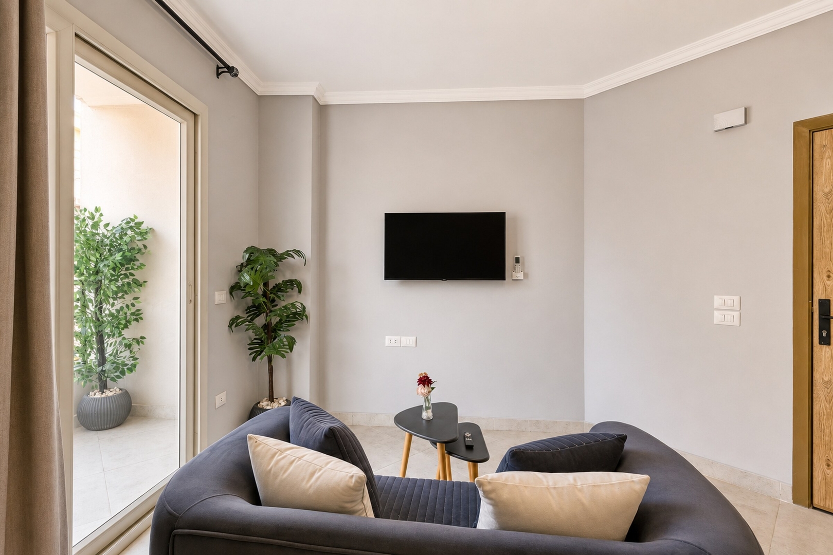 The Calm Corner 1BR Apt with Balcony — photo 6 of 15