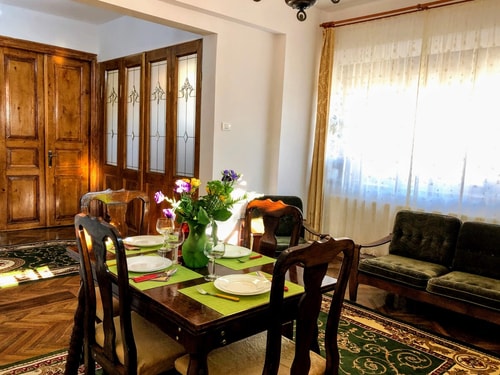 Solis M | Cosy Old Town Home w. AC near the Beach