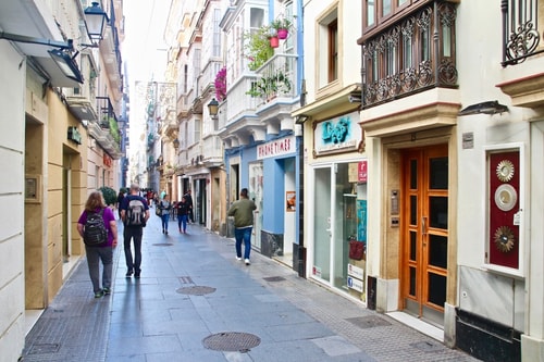  27 Apartamentos Angar