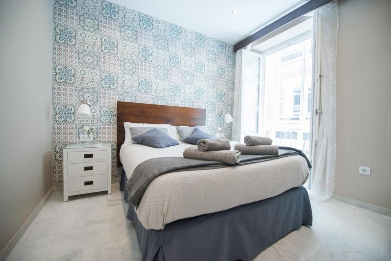 Sagasta 13 - Calle A · Great Studio Apartamentos Angar