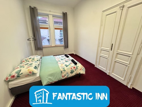 Fantastic KRK - GR6 Pokój J 7 Fantastic Inn - komfortowe pokoje i apartamenty w centrum Warszawy