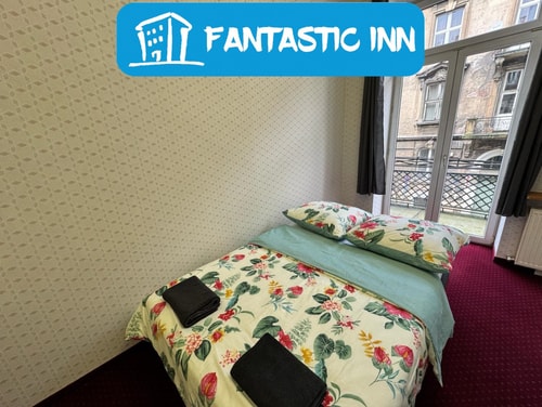 Fantastic KRK - GR6 Pokój E 6 Fantastic Inn - komfortowe pokoje i apartamenty w centrum Warszawy