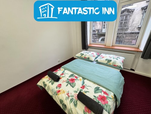 Fantastic KRK - GR6 Pokój G 7 Fantastic Inn - komfortowe pokoje i apartamenty w centrum Warszawy
