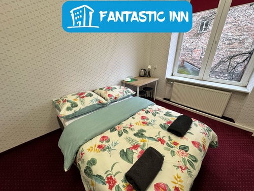 Fantastic KRK - GR6 Pokój A 8 Fantastic Inn - komfortowe pokoje i apartamenty w centrum Warszawy