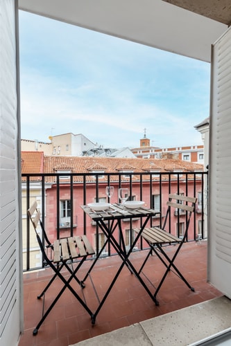 Sol Studio en el Centro, Studio sol i Only Charming