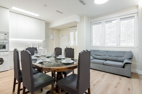 Madrid Las Ventas II · 6 bedrooms and 3 bathrooms Only Charming