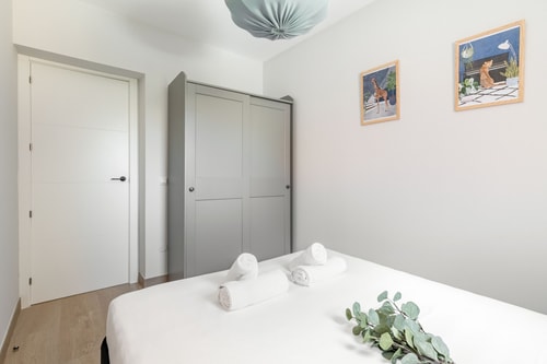 Villa de Vallecas I · 1 dormitorio con A/A · foto 8 · Only Charming, Madrid