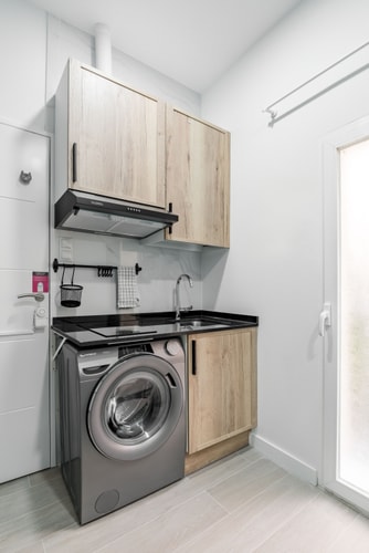 Sol Apartment III · Estudio con A/A junto a Sol · foto 5 · Only Charming, Madrid