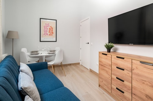 Villa de Vallecas I · 1 dormitorio con A/A · foto 9 · Only Charming, Madrid
