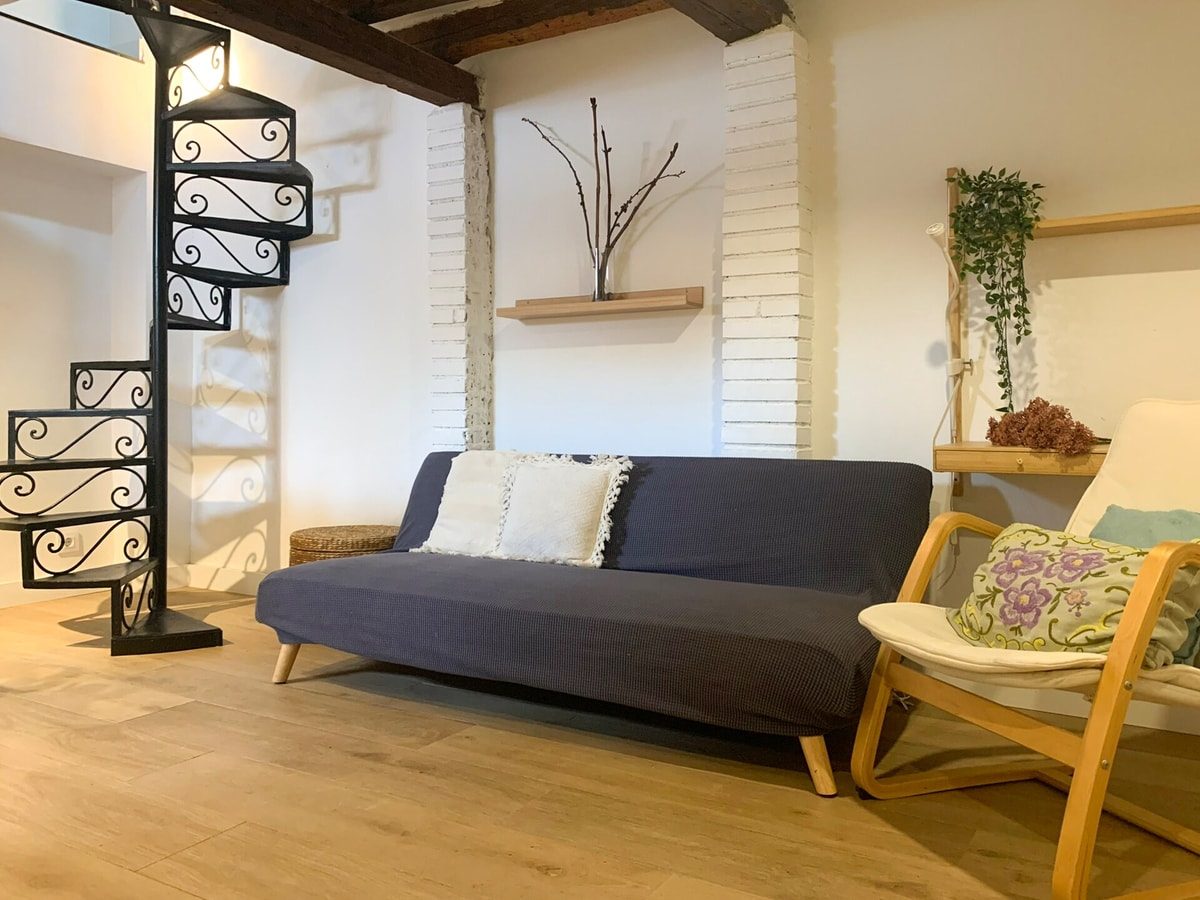 Gran Vía Attic I · 1 dormitorio con A/A · apartamento en Sol · foto 1 de 18