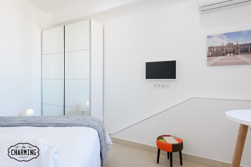 Gran Vía Callao 1 · Estudio con vistas y A/A · apartamento en Malasaña · foto 3 de 15