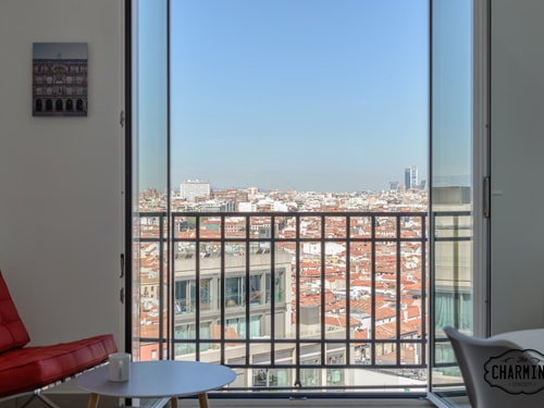 Gran Vía Callao 2 · Vistas y A/A · apartamento en Malasaña · foto 2 de 20