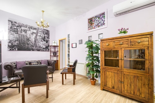 Tirso de Molina I · 3 dormitorios, 2 baños y A/A · apartamento en Lavapiés · foto 2 de 21