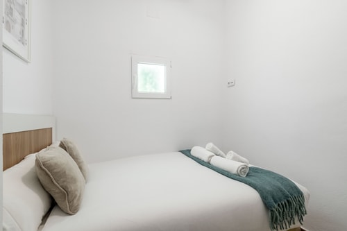 San Isidro IV · 1 dormitorio con vistas y A/A · foto 9 · Only Charming, Madrid