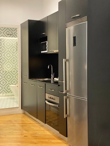 Puerta de Toledo III · 1 dormitorio con A/A · foto 9 · Only Charming, Madrid