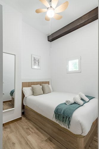 San Isidro IV · 1 dormitorio con vistas y A/A · foto 6 · Only Charming, Madrid