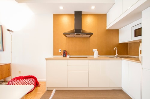 Puerta de Atocha · Estudio con piscina y patio · foto 6 · Only Charming, Madrid
