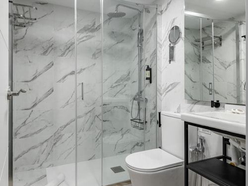 Villaverde IV · Estudio con patio y A/A · foto 4 · Only Charming, Madrid