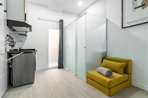 Sol Apartment III · Estudio con A/A junto a Sol · foto 3 · Only Charming, Madrid