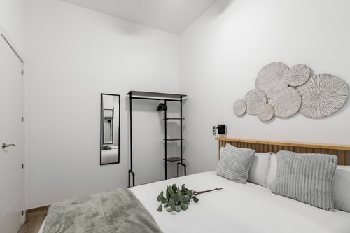 Villaverde II · 1 dormitorio con A/A · foto 8 · Only Charming, Madrid