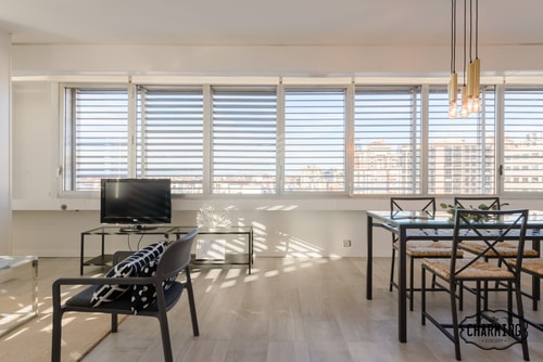 Eurobuilding Lux · 2 dormitorios, piscina y vistas · foto 8 · Only Charming, Madrid