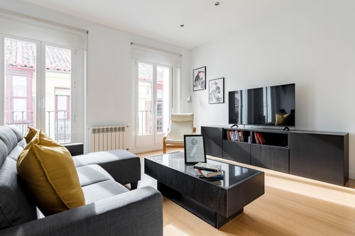 Tirso de Molina III - Apartamento de 2 dormitorios · foto 2 · Only Charming, Madrid