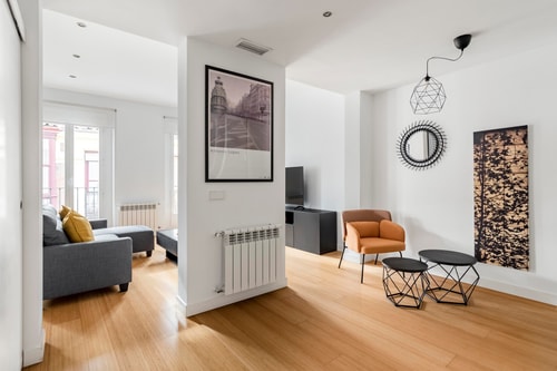Tirso de Molina III - Apartamento de 2 dormitorios · foto 4 · Only Charming, Madrid