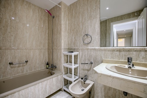Madrid Airport I · 2 bedrooms, pool and parking · photo 15 · Only Charming, Madrid
