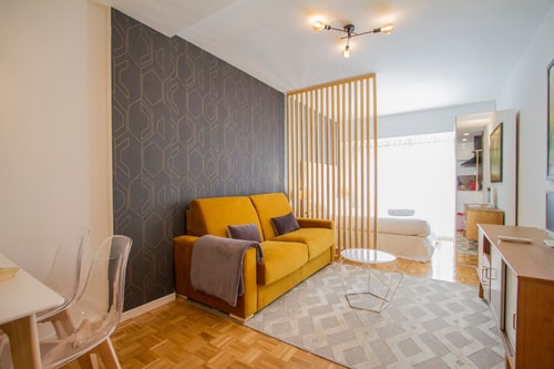 Puerta de Atocha · Estudio con piscina y patio · foto 2 · Only Charming, Madrid