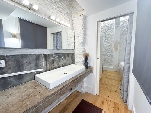 Madrid Embajadores · 1 dormitorio con A/A · foto 13 · Only Charming, Madrid