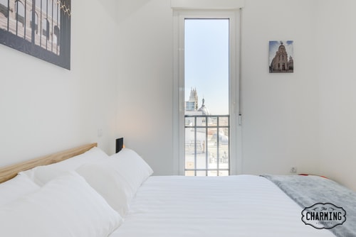Gran Vía Callao 4 · Bright, 2 bedrooms and views · photo 17 · Only Charming, Madrid