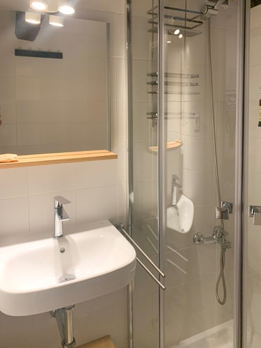 Gran Vía Attic I · 1 dormitorio con A/A · foto 14 · Only Charming, Madrid