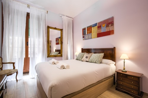 Tirso de Molina I · 3 dormitorios, 2 baños y A/A · apartamento en Lavapiés · foto 9 de 21