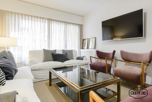 San Bernardo · Luminoso, 4 dormitorios y 2 baños · apartamento en Chamberí · foto 2 de 43