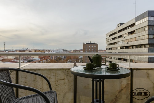 Eurobuilding Exclusive · 2 dormitorios y piscina · foto 8 · Only Charming, Madrid