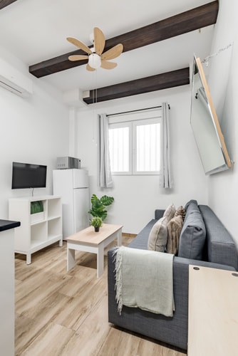 San Isidro IV · 1 dormitorio con vistas y A/A · foto 4 · Only Charming, Madrid