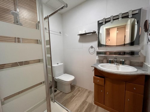 Río Manzanares III · 1 dormitorio con A/A · foto 15 · Only Charming, Madrid