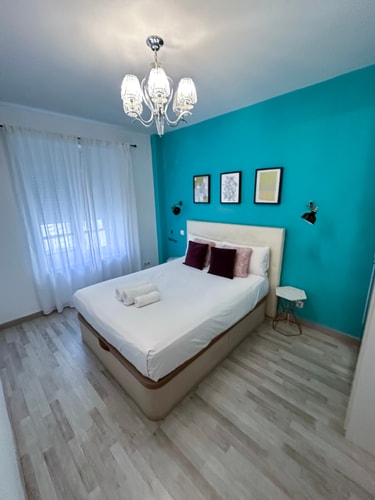 Puerta del Sol III · 4 bedrooms and 2 bathrooms · photo 2 · Only Charming, Madrid