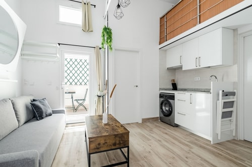 Villaverde VII · 1 dormitorio con patio y A/A · foto 4 · Only Charming, Madrid