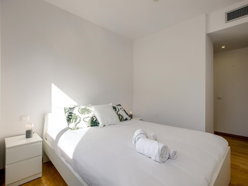 Madrid Airport III · 2 bedrooms, pool and parking · photo 4 · Only Charming, Madrid
