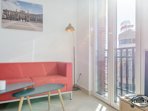 Gran Vía Callao 6 · Balcón, vistas y A/A · apartamento en Malasaña · foto 5 de 23