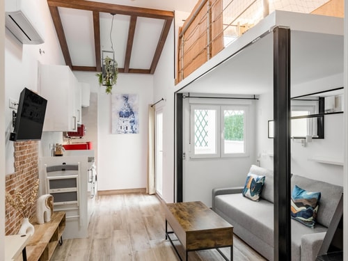 Villaverde IV · Estudio con patio y A/A, Villaverde