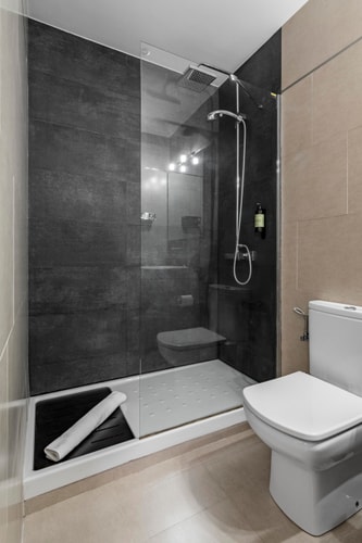 Tirso de Molina III - Apartamento de 2 dormitorios · foto 17 · Only Charming, Madrid