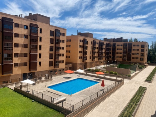 Madrid Airport III · 2 bedrooms, pool and parking · photo 23 · Only Charming, Madrid