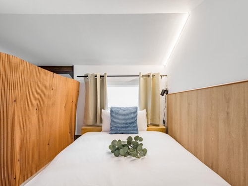 Villaverde IV · Estudio con patio y A/A · foto 8 · Only Charming, Madrid