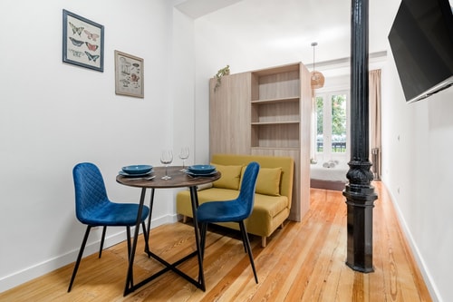 Sol Apartment II · Estudio con A/A, Sol