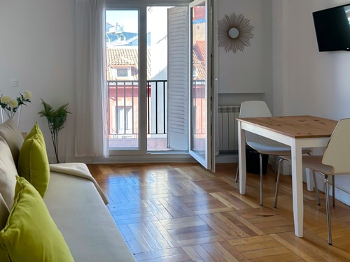 Sol Studio III-Apartamento en el Centro con Balcón · foto 7 · Only Charming, Madrid