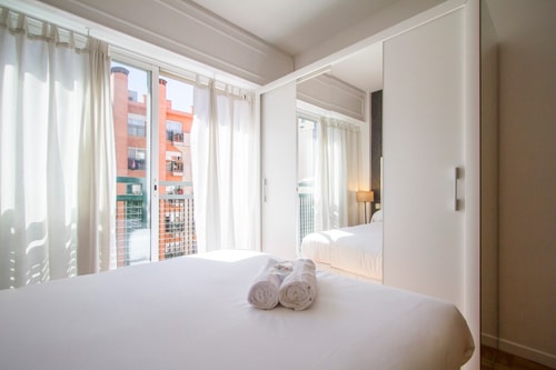 Puerta de Atocha · Estudio con piscina y patio · foto 22 · Only Charming, Madrid